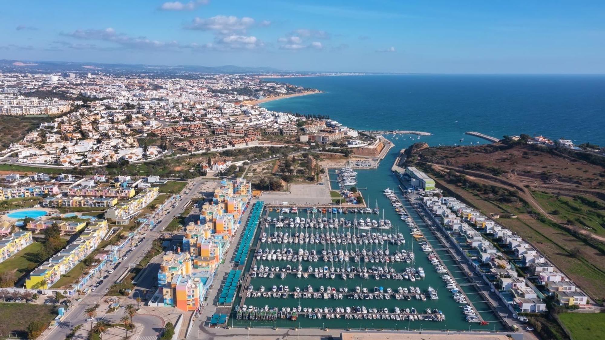 Bnb Homes Ocean View Apartment With Relax Terrace, 2 Swimming Pools & Tennis Court Αλμπουφέιρα Εξωτερικό φωτογραφία